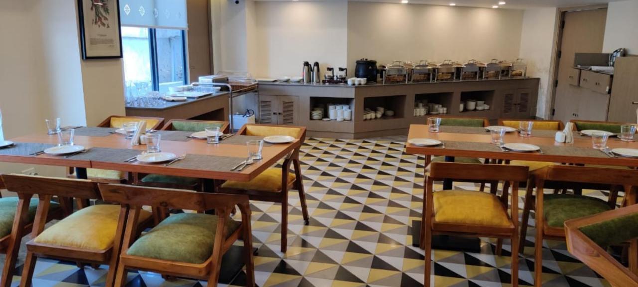 Spree Hotel Kriday Dehradun Luaran gambar