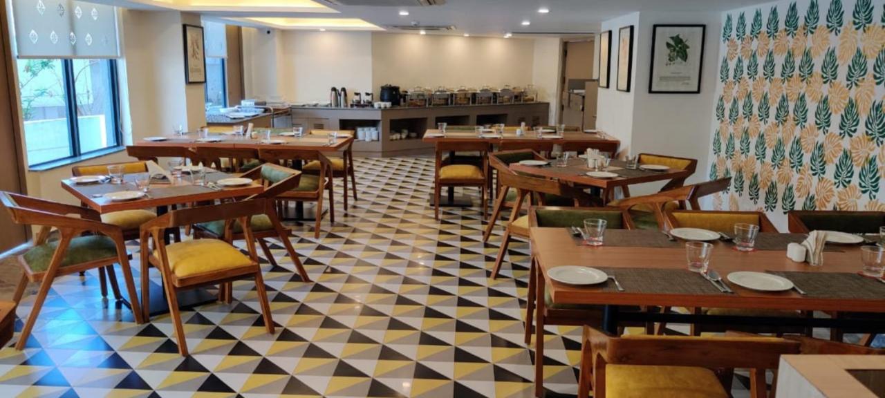 Spree Hotel Kriday Dehradun Luaran gambar